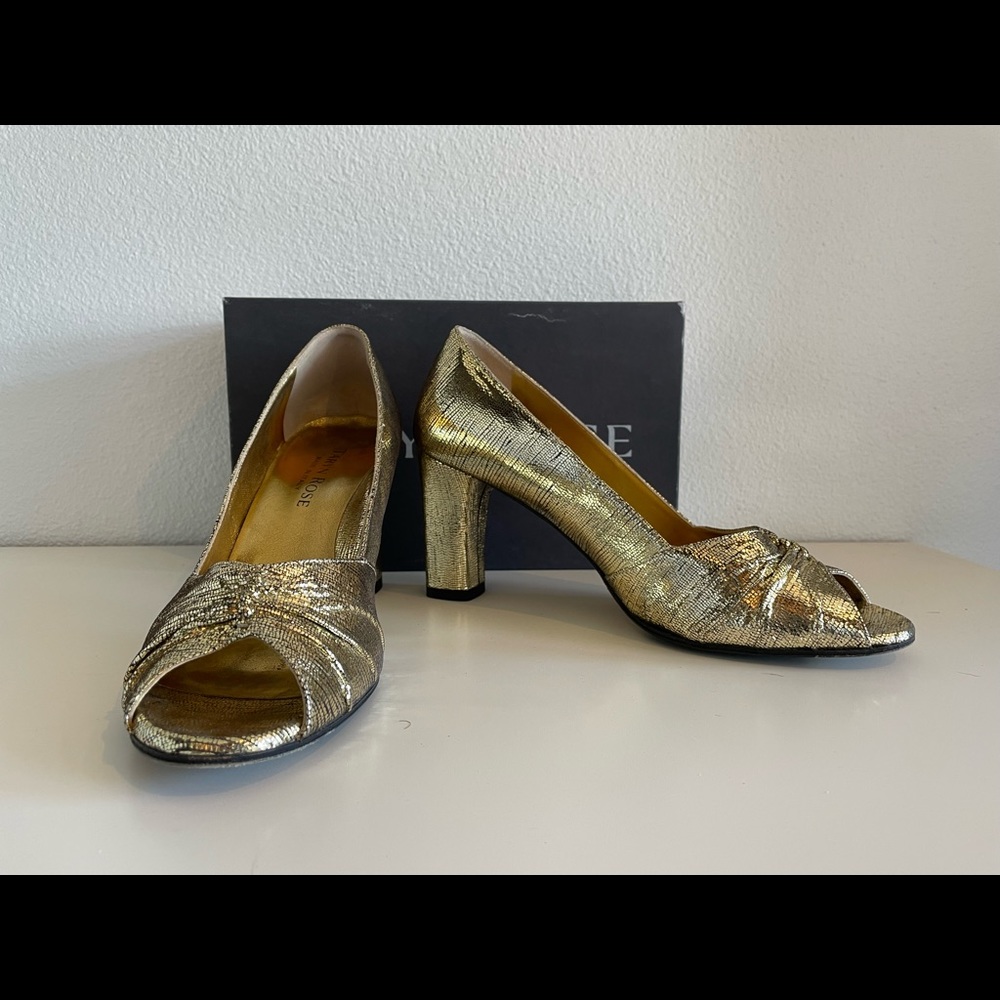Taryn Rose metallic gold open toed heel.